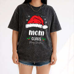Mom Claus Christmas T-Shirt – Personalized Holiday Gift for Mom