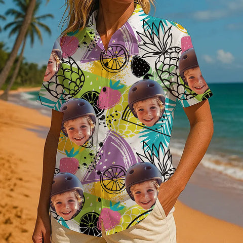 Tu foto, ambiente tropical: la camiseta de playa personalizada definitiva 