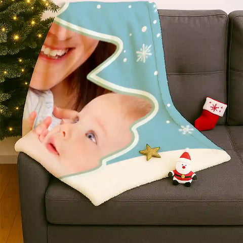 Custom Christmas Tree Photo Blanket – Personalized Gift for Mom & Grandma