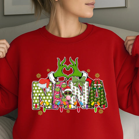 Custom Grinch Grandma Christmas Shirt、 Sweatshirt 、 Hoodie with Grandkids’ Names